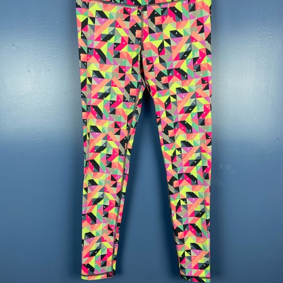 Victoria Secret VSX Sport Leggings Size Medium - Picture 3 of 8